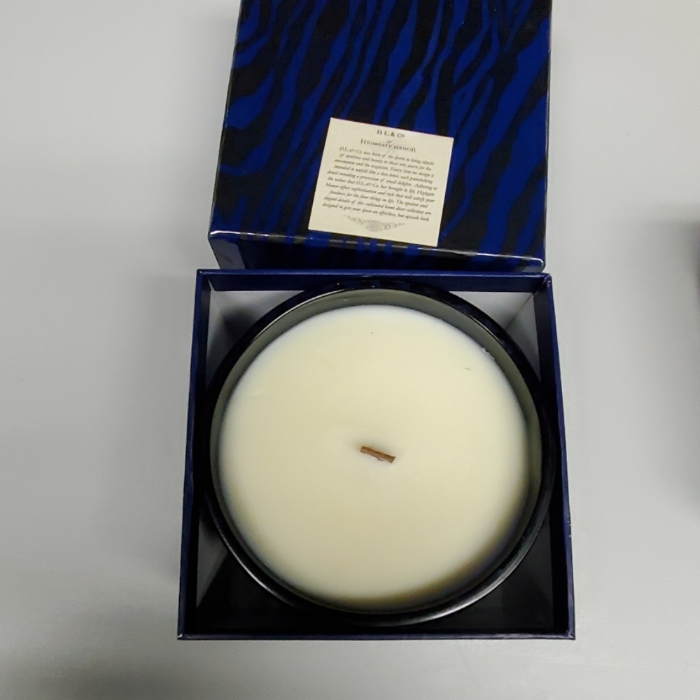 🆕️ Blue Bamboo Scented Candle